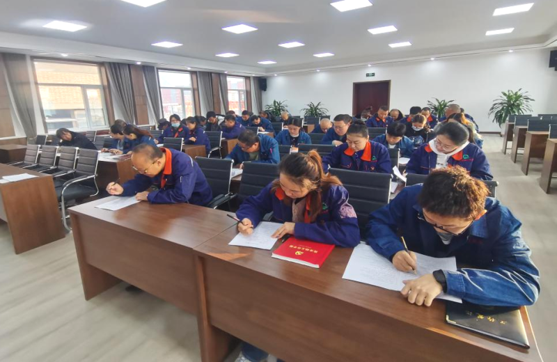 大力弘揚(yáng)憲法精神 推動(dòng)全面深化改革&mdash;&mdash;配送公司黨委組織開展憲法知識(shí)答題主題黨日活動(dòng)