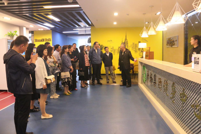 書香青海、悅享青物